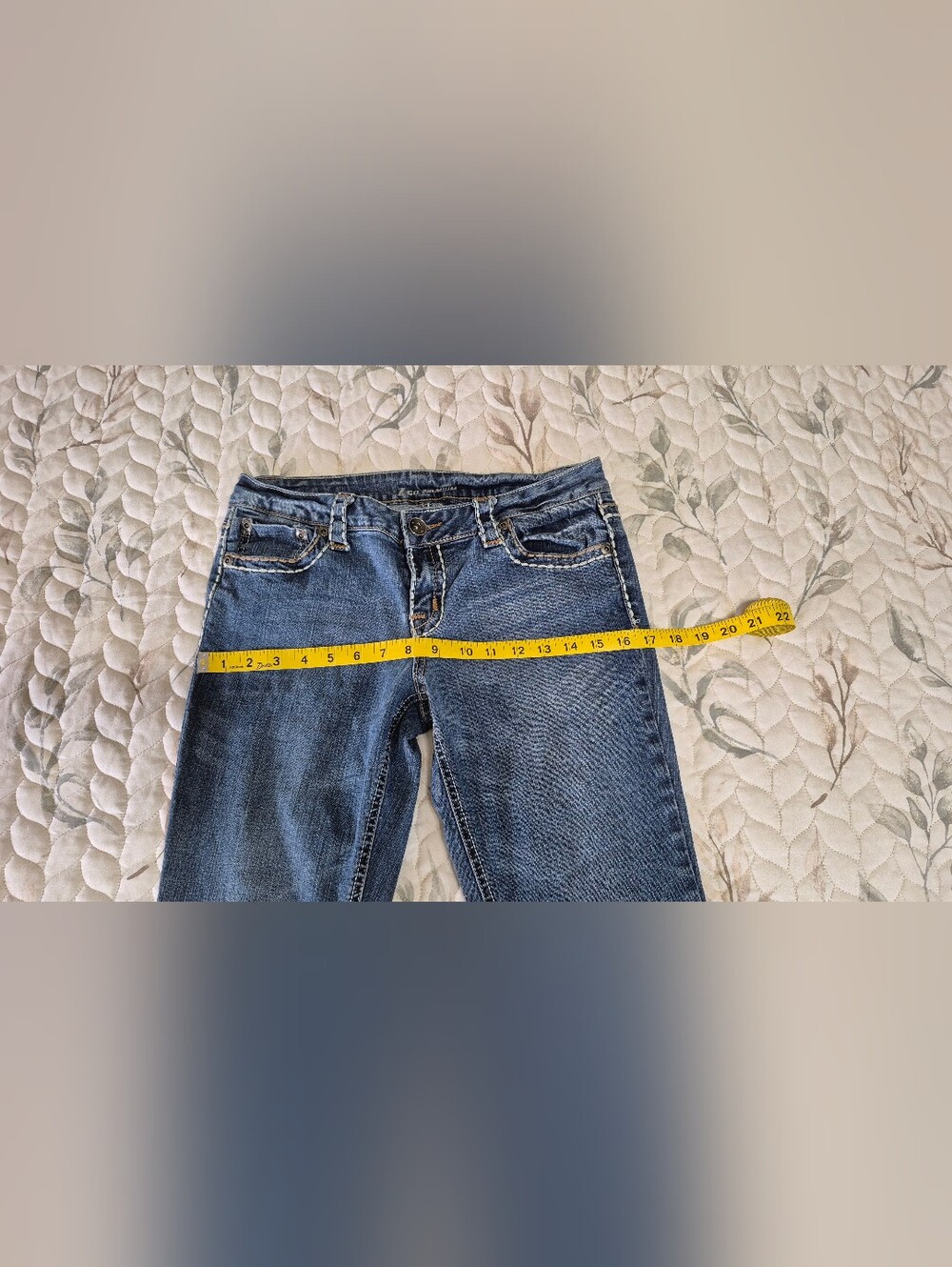 ZCO Premium Juniors's Straight Leg Jeans in Medium Blue Wash - Picture 6 of 10